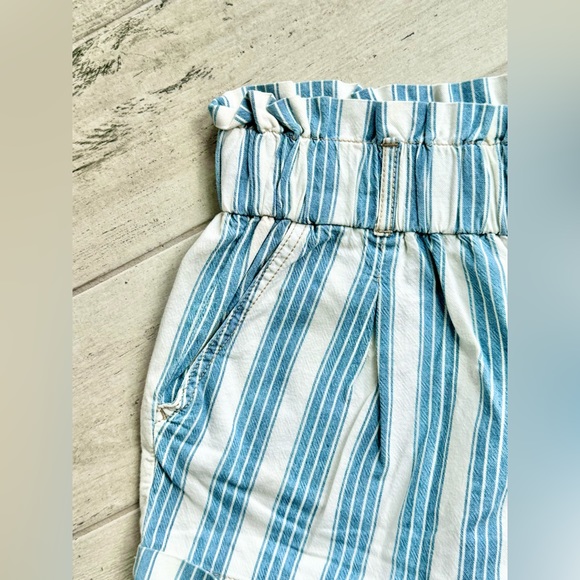 Rewash Women's Striped Paperbag Waist Short - size M - Picture 2 of 4